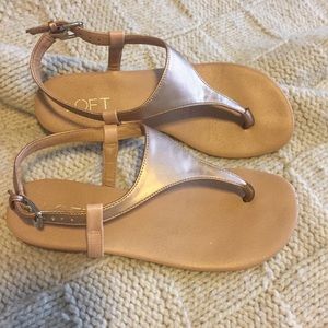 Loft sandals size 6